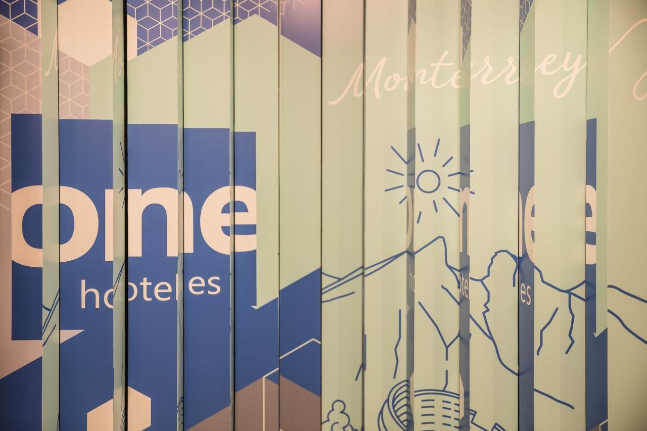 Hotel One Monterrey Tecnologico Esterno foto